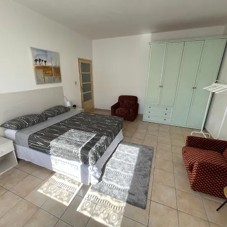 Apartamento House Of Poet Wide In The Center Asti